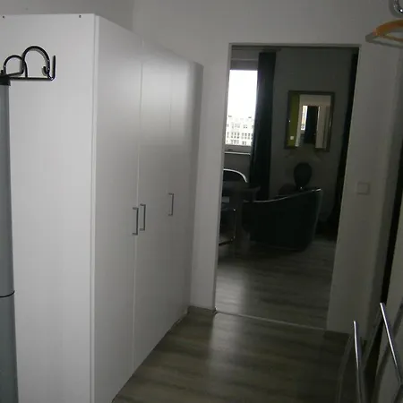 Apartment M14 *
