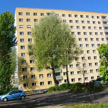 M14 Apartment *